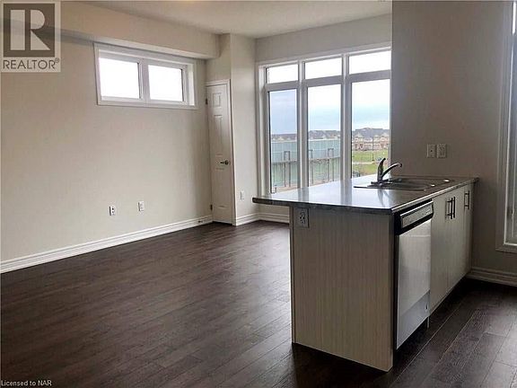 4th image of 5016 Serena Dr