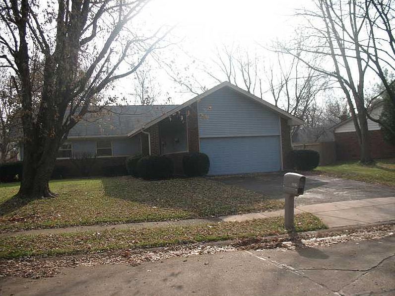 1st image of 3321 Acacia Dr