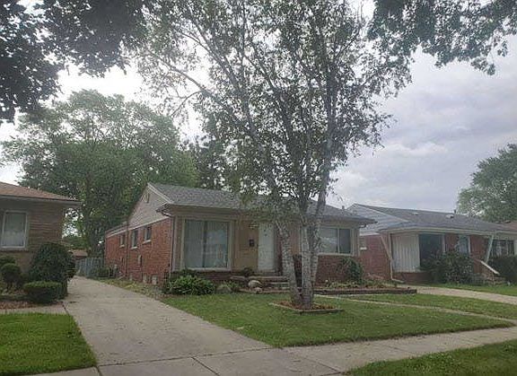 4th image of 3993 Vassar St