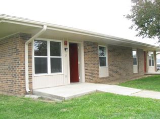 211 S Fort St APT 20, Nixa, MO 65714
