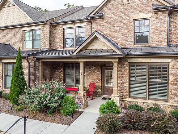3rd image of 9018 Tuckerbrook Ln