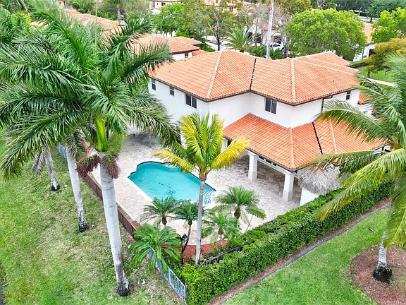 2nd image of 15762 NW 79th Court