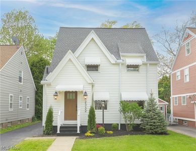 2332 Allison Rd, University Heights, OH, 44118