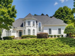 4589 Holstein Hill Dr, Norcross, GA 30092