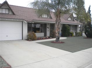 460 Palomar Dr, Hemet, CA 92543