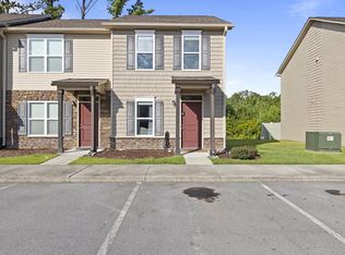 411 Sullivan Loop Rd, Midway Park, NC 28544