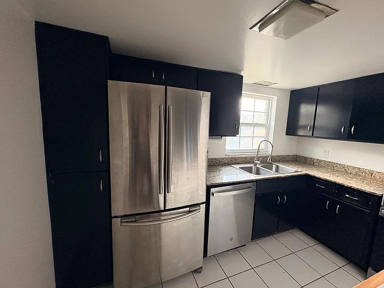 1131 84th Ave N #D — Photo 27