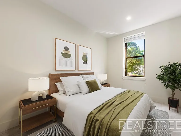 1647 8th Ave #2B — Photo 6