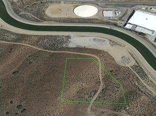 N4 Vic Avenue N4, Palmdale, CA 93551