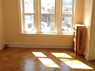 1829 21st Rd, Astoria, NY 11105