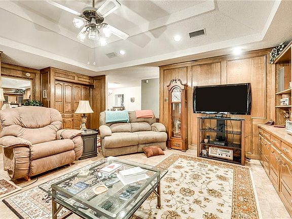 4th image of 3102 Big Oaks Dr
