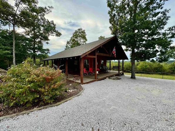 105 Cleng Persson St, Fox, AR 72051