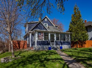 1502 29th St, Des Moines, IA 50311