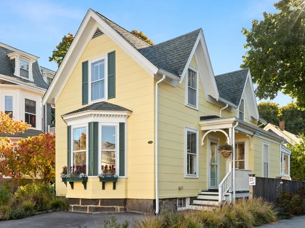 25 Lovett St, Beverly, MA 01915