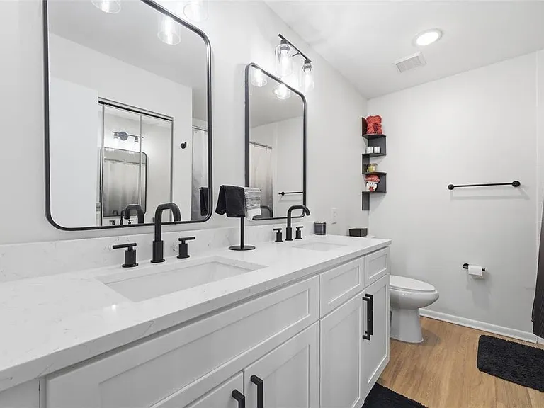 250 Homewood Ave #11A — Photo 15
