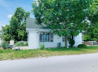 927 W Bank Rd, Celina, OH 45822