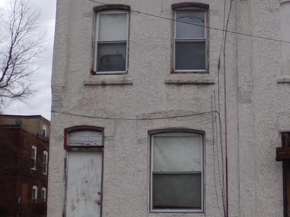 2038 N Van Pelt St, Philadelphia, PA 19121
