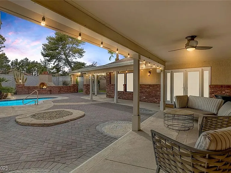 9 Quail Run Rd — Photo 40