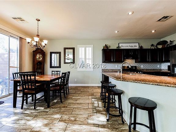 5th image of 11237 Falesco Ave