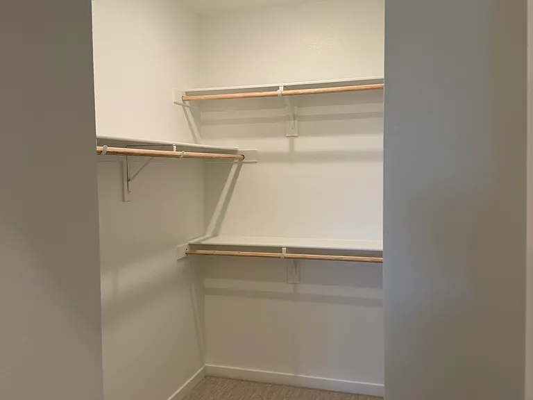 1328 W Oakcrest Paseo — Photo 13