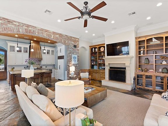 5th image of 3855 Brookeflower Ln