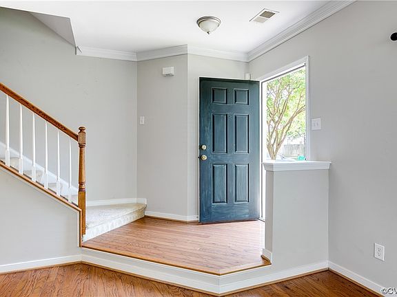 3rd image of 8659 Millstream Dr