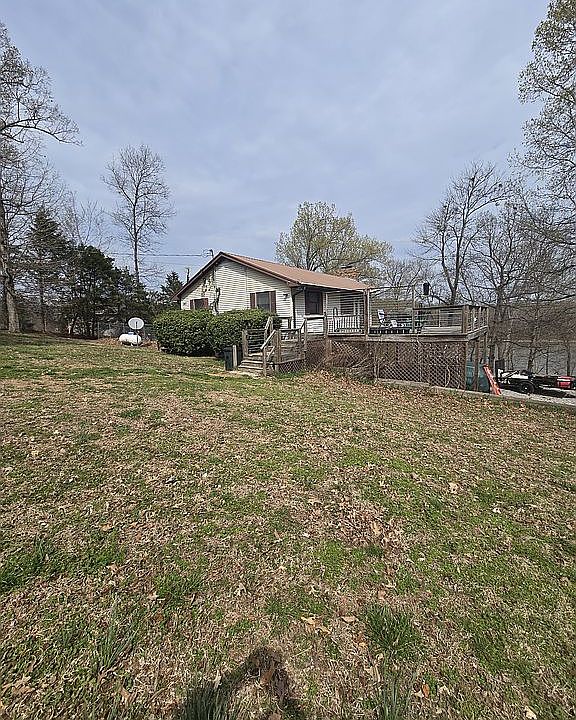 1st image of 365 Peninsula Dr
