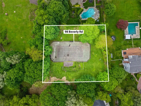 98 Beverly Road, New Rochelle, NY 10804