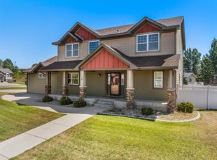 16 30th St NW, Minot, ND 58703