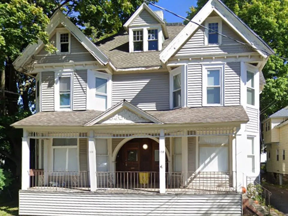 120 Chapin St