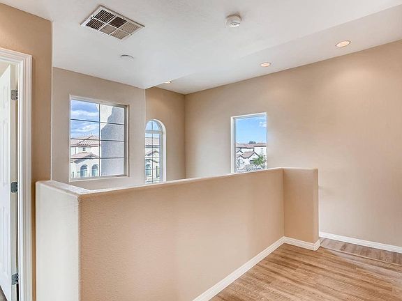 2nd image of 4341 Laguna Garden Ave