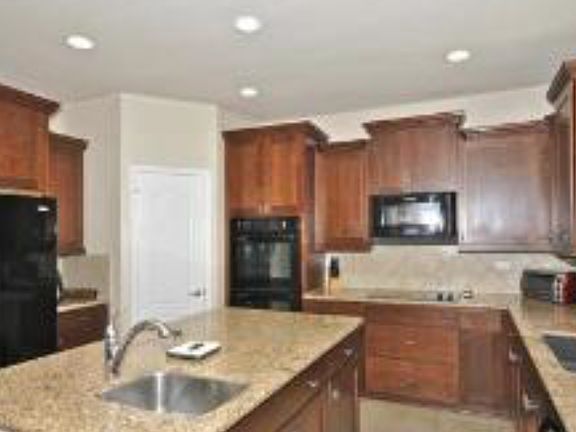 4th image of 18231 Camino Del Mar