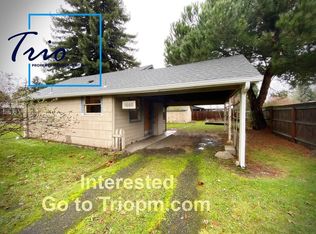 1660 Gilham Rd, Eugene, OR 97401