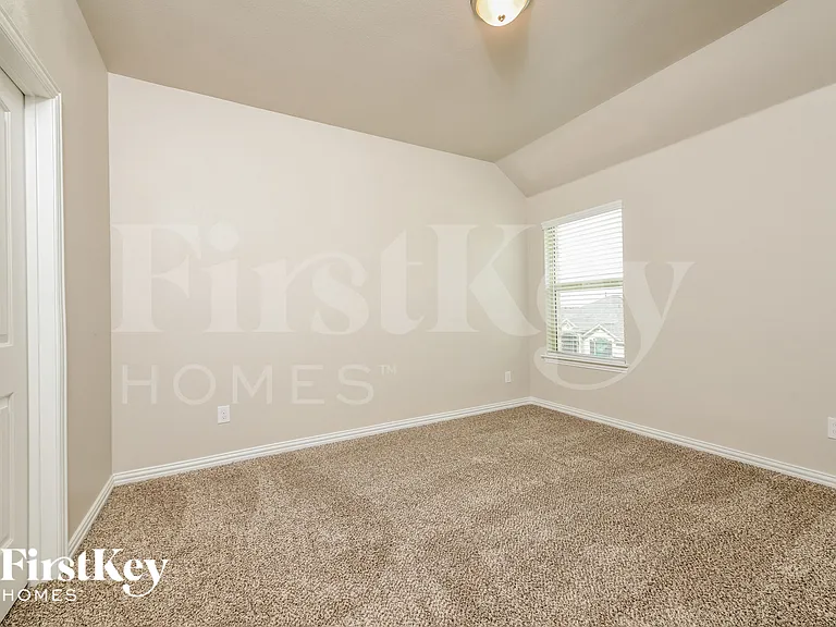 14881 Gilley Ln — Photo 8