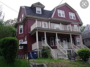 53 Hillsdale St, Dorchester Center, MA 02124