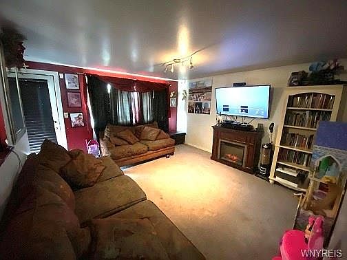 2nd image of 3 Genoa Pl