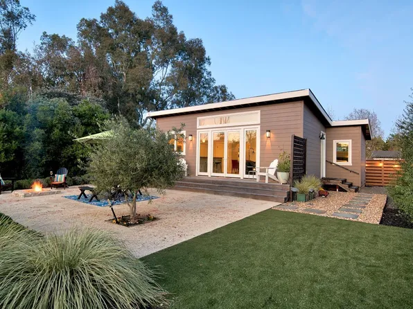 170 Newcomb Street, Sonoma, CA 95476