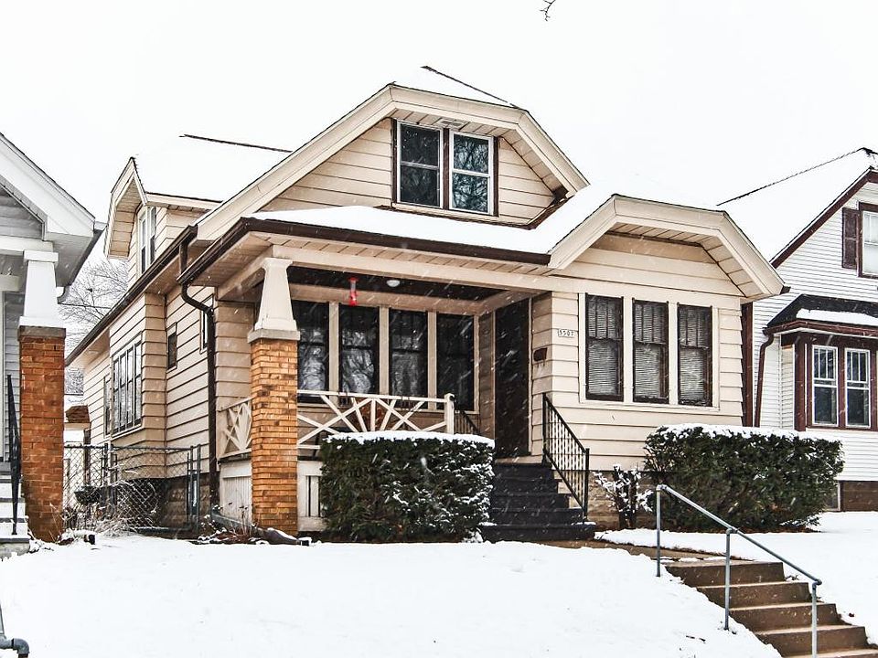 2nd image of 5507 N 32nd St