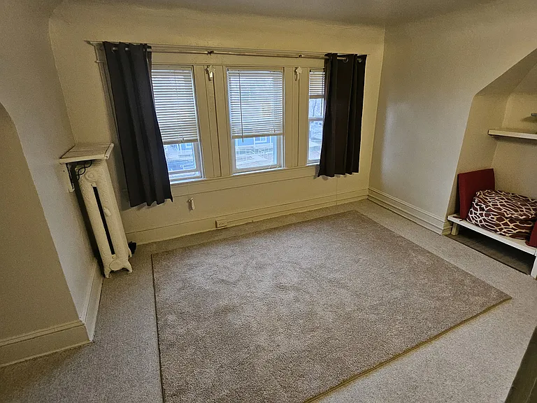 4006 Fernhill Ave #3 — Photo 3