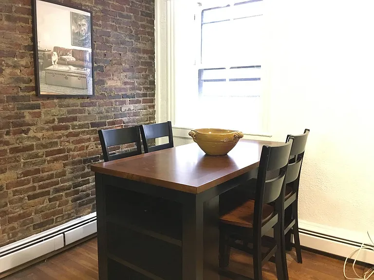 123 Myrtle St #B — Photo 6
