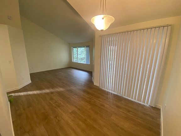 4th image of 3050-3098 W 17th Ivy Glen Dr #2930-3118-1780