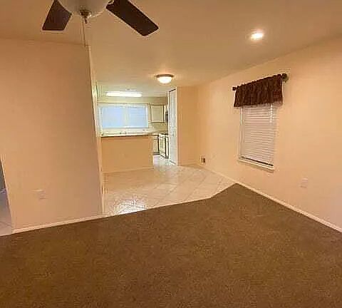 4th image of 106 Whispering Oaks Way