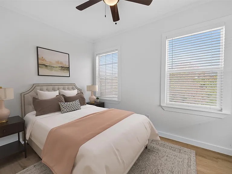 2202 Hutchins St #D — Photo 27