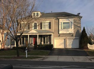 407 Summer Garden Way, Rockville, MD 20850
