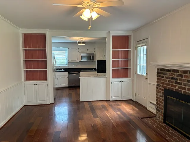 11303 Wimberly Dr — Photo 10