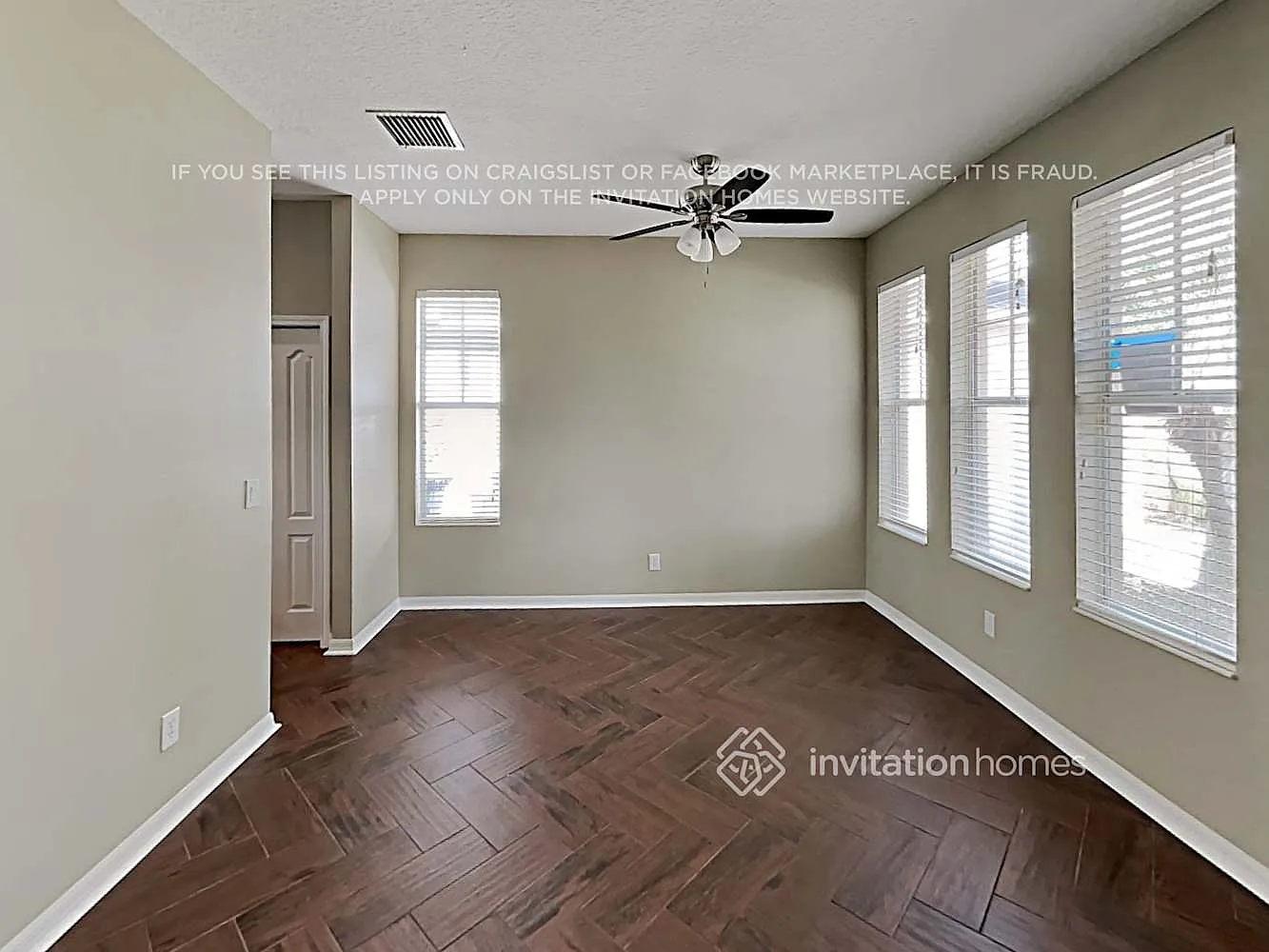 5232 Clover Mist Dr Apollo Beach, FL 33572 — Photo 4