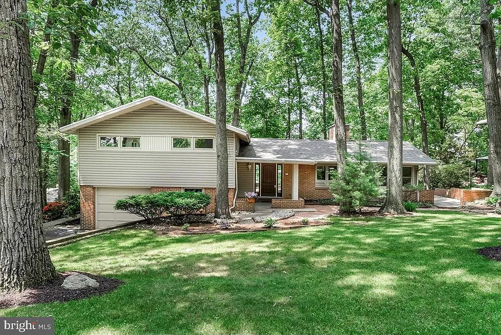 267 Edgehill Rd photo 1