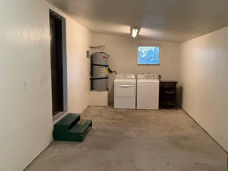 667 Avenue C — Photo 9