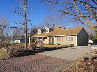 1354 93rd Ave, Kenosha, WI 53144
