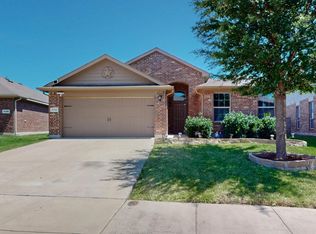 2704 Adams Fall Ln, Fort Worth, TX 76123